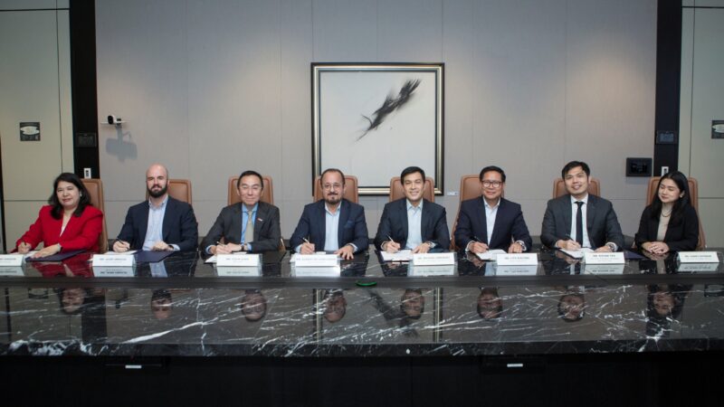 Ayala signs landmark sustainability-linked credit facilities with MUFG, Sun Life