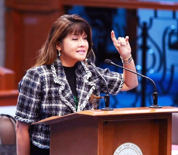 IMEE: UN SPECIAL RAPPORTEUR IRENE KHAN, BANYAGANG MAPAGBANTANG PAKIALAMERA