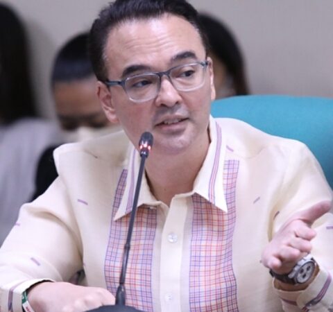 Cayetano, idiniin ang mas malakas na suporta at proteksyon ng OFWs