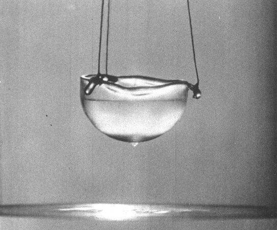 UP Physicists Extend Condensed-Matter Principle in Realistic Set-Ups