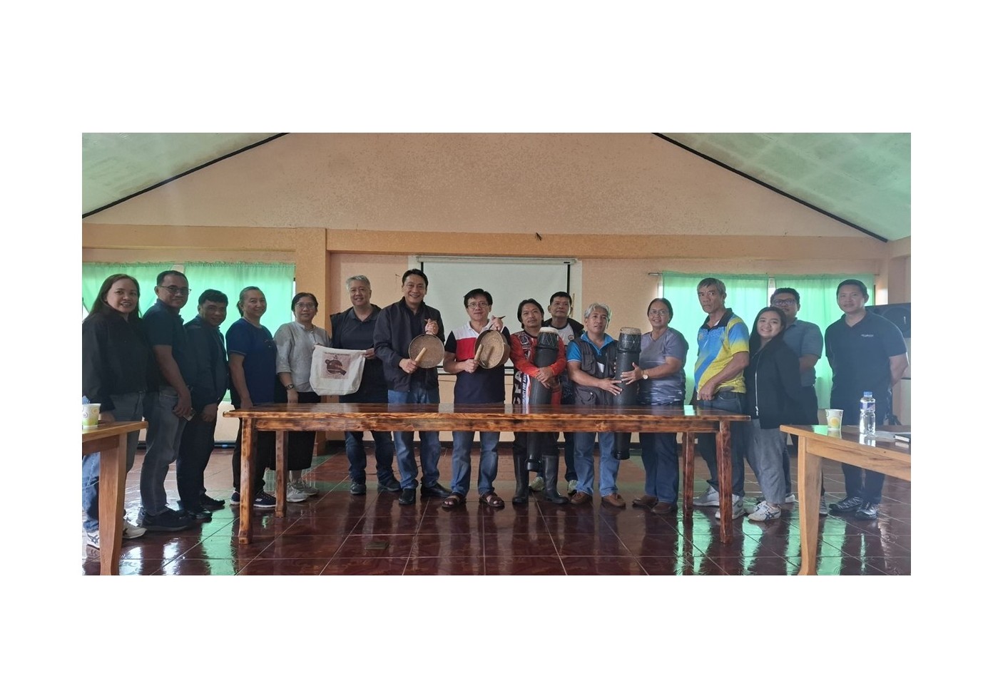 SNAP-Benguet donates traditional IP instruments to Tinongdan
