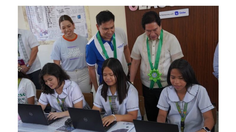 Globe Supports Meycauayan Students with Learning Tools and Online Safety Training