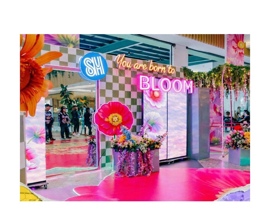 Strike a Pose and Celebrate Women at SM City Baguio