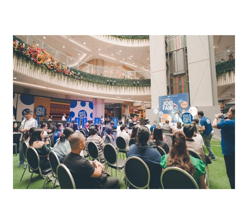 SM City Baguio job fair opens doors for hundreds of local job seekers