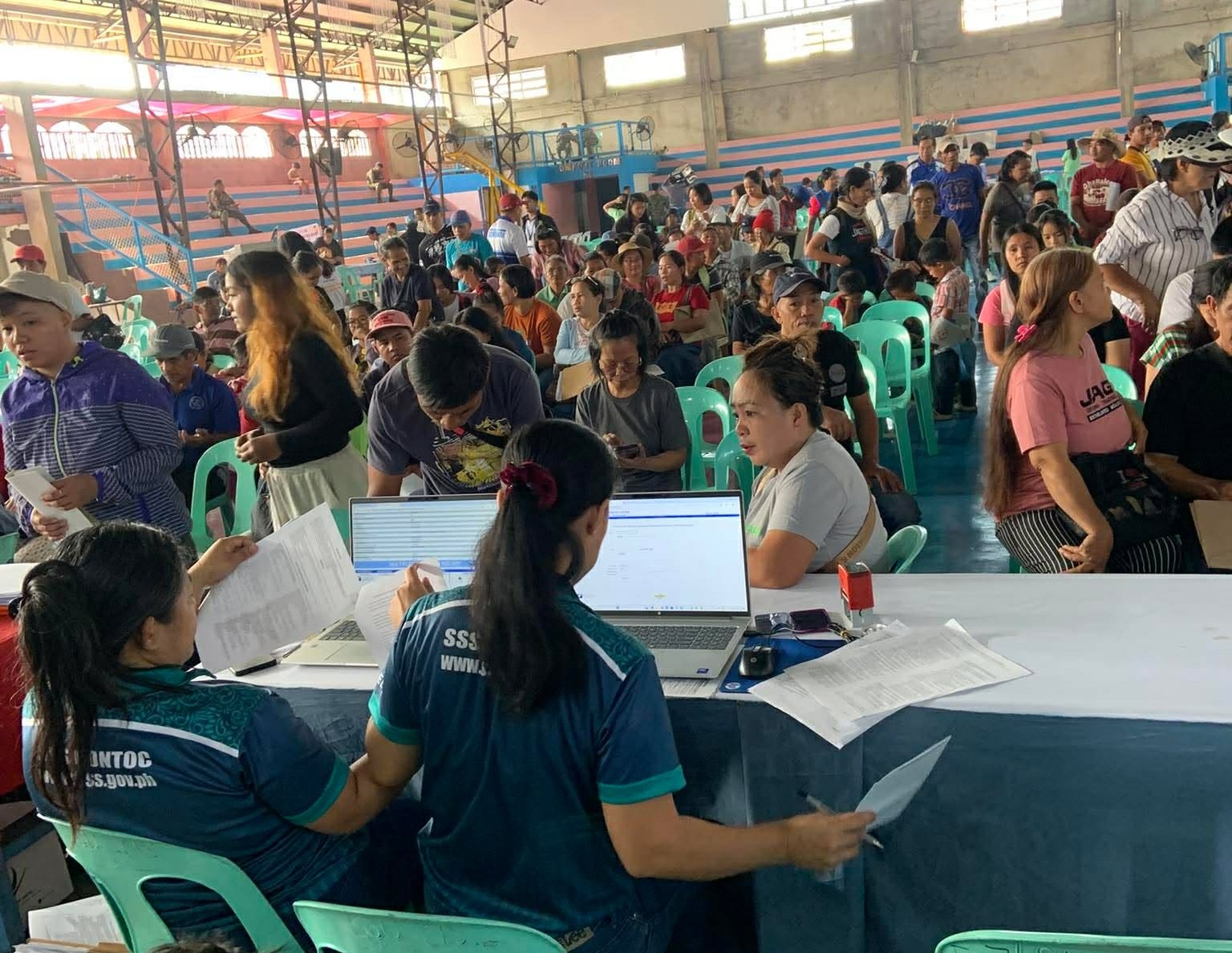 SSS Bontoc Brings Services Closer to Members through E-Wheels Activity